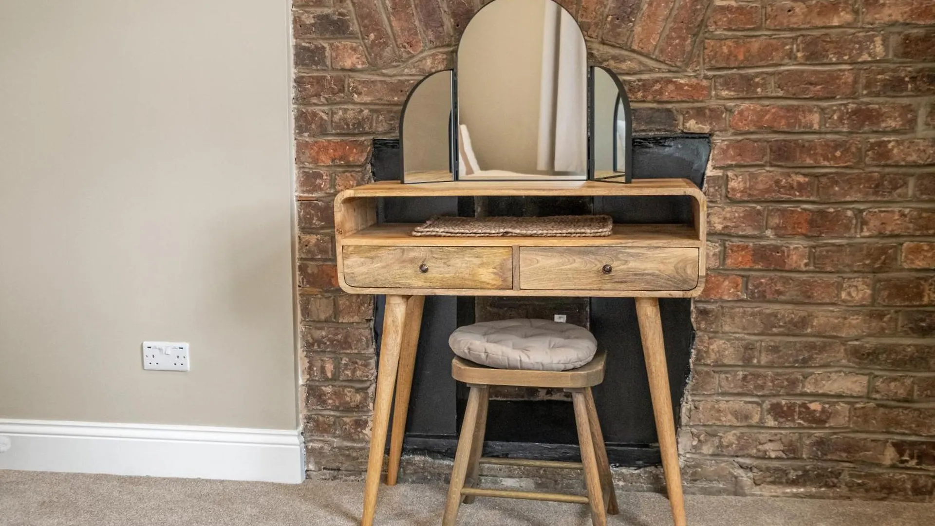 Stylish City Apartment Sleeps 6 Newcastle Upon Tyne